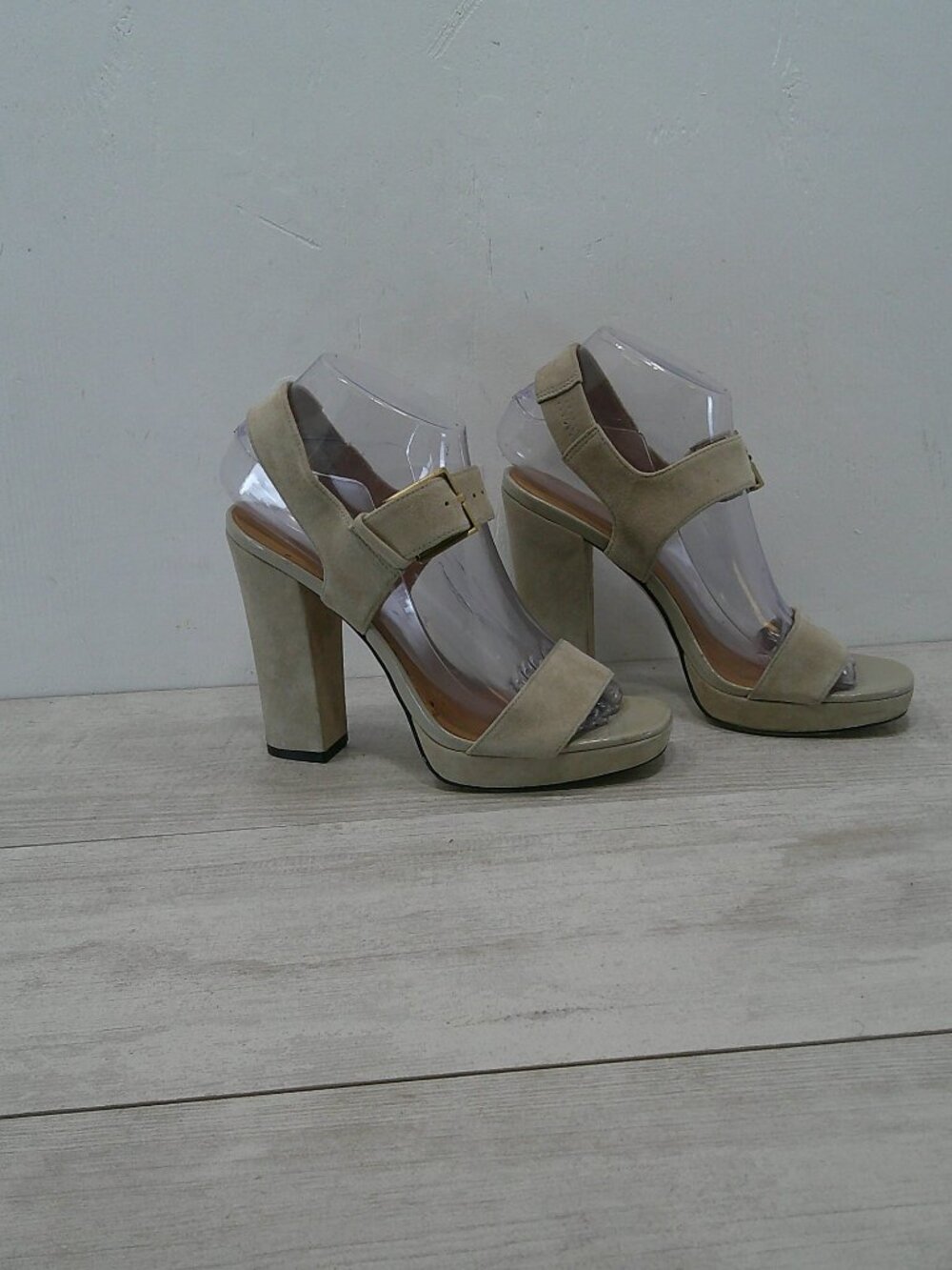 Calvin Klein Bette Clay / Greyish Platform Open-toe Sandals Block Heel Size 7 - Picture 11 of 13